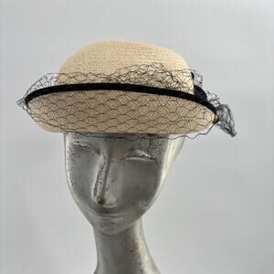 Vtg 60s Genuine Panama Straw Tilt Hat Black Velvet Trim Veil